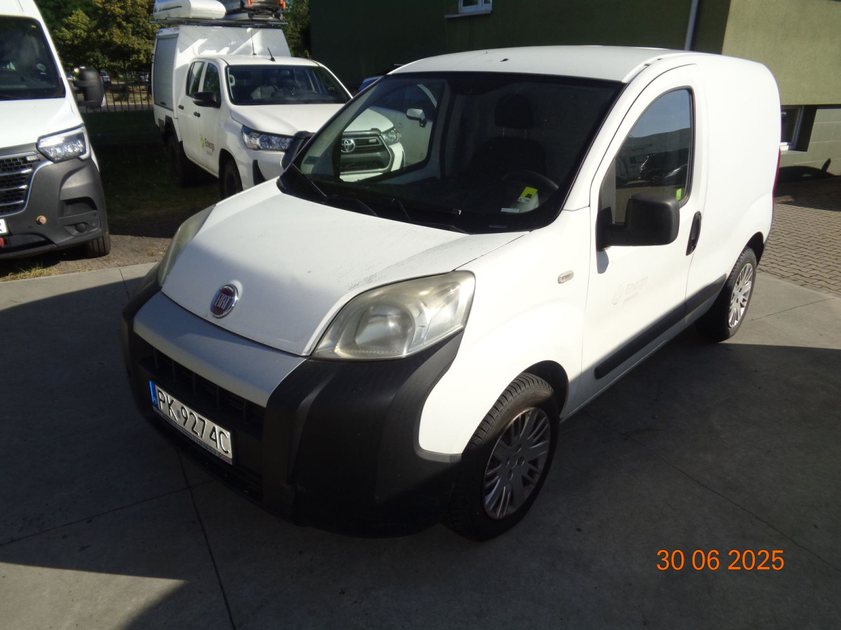FIAT FIORINO FURGON BLASZAK - Fourgon utilitaire: photos 2 FIAT FIORINO FURGON BLASZAK - Fourgon utilitaire: photos 2