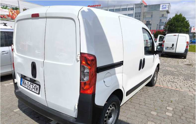 FIAT FIORINO FURGON BLASZAK - Fourgon utilitaire: photos 3 FIAT FIORINO FURGON BLASZAK - Fourgon utilitaire: photos 3
