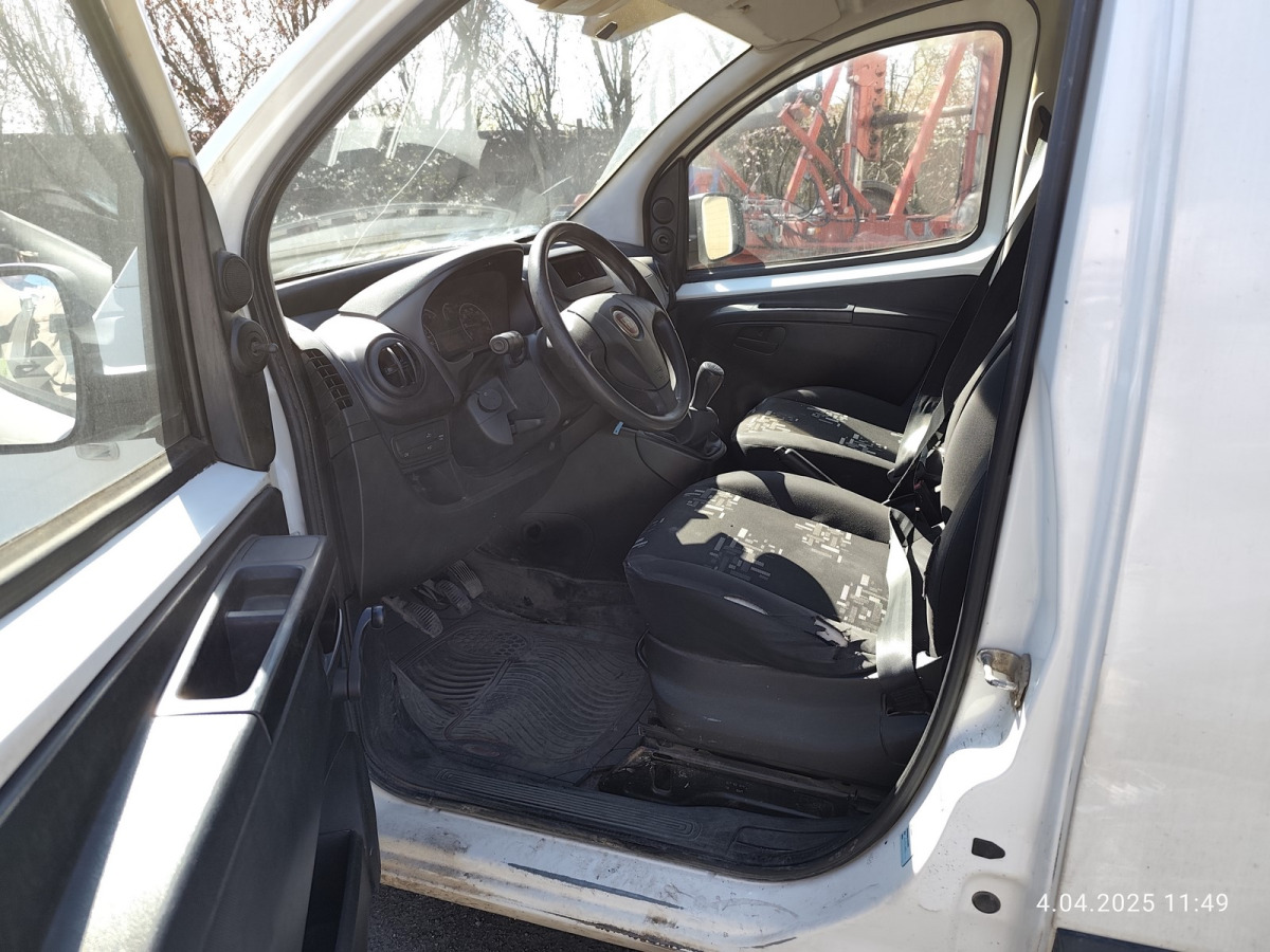 FIAT FIORINO VAN - Fourgon utilitaire: photos 5 FIAT FIORINO VAN - Fourgon utilitaire: photos 5