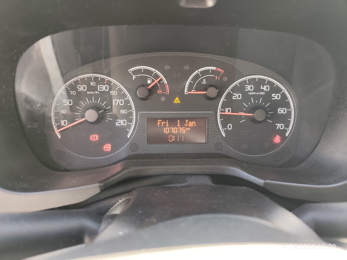 FIAT FIORINO VAN - Fourgon utilitaire: photos 5 FIAT FIORINO VAN - Fourgon utilitaire: photos 5