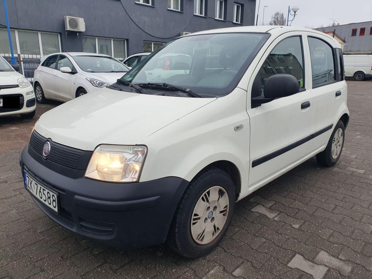 FIAT PANDA HATCHBACK - Voiture à hayon: photos 2 FIAT PANDA HATCHBACK - Voiture à hayon: photos 2
