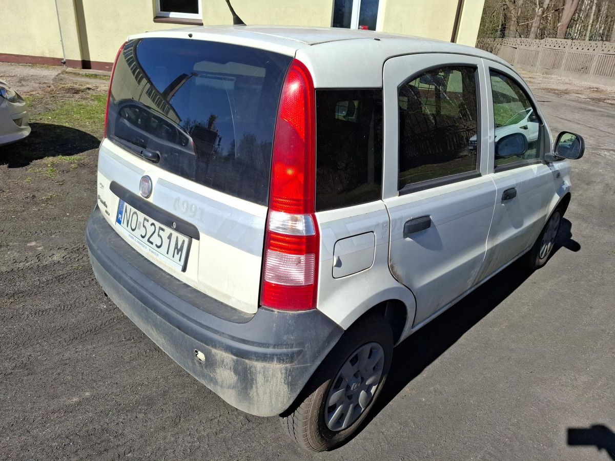 FIAT PANDA VAN - Voiture: photos 4 FIAT PANDA VAN - Voiture: photos 4