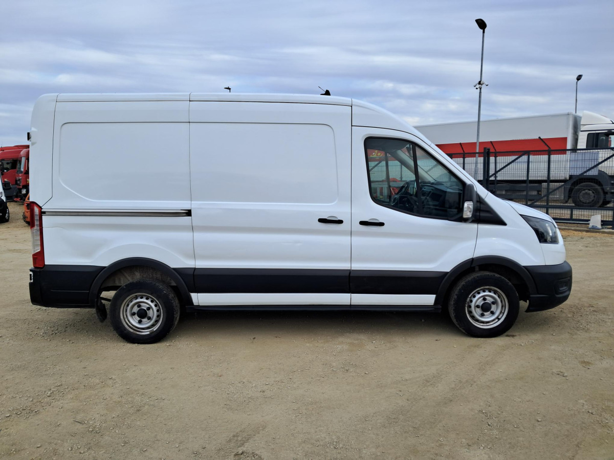 FORD FCD TRANSIT FURGON BLASZAK - Fourgon utilitaire: photos 4 FORD FCD TRANSIT FURGON BLASZAK - Fourgon utilitaire: photos 4
