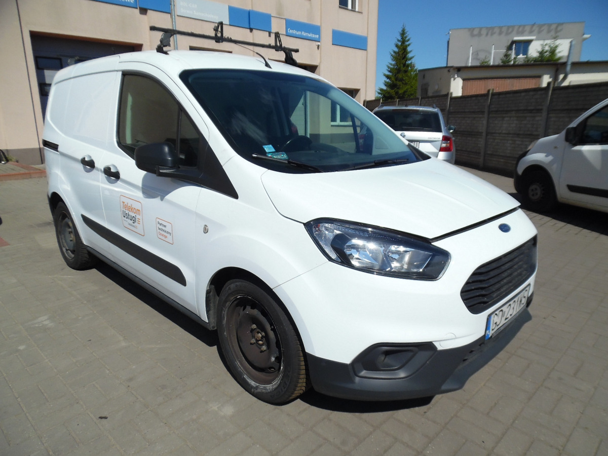 FORD TRANSIT COURIER FURGON BLASZAK - Fourgon utilitaire: photos 1 FORD TRANSIT COURIER FURGON BLASZAK - Fourgon utilitaire: photos 1