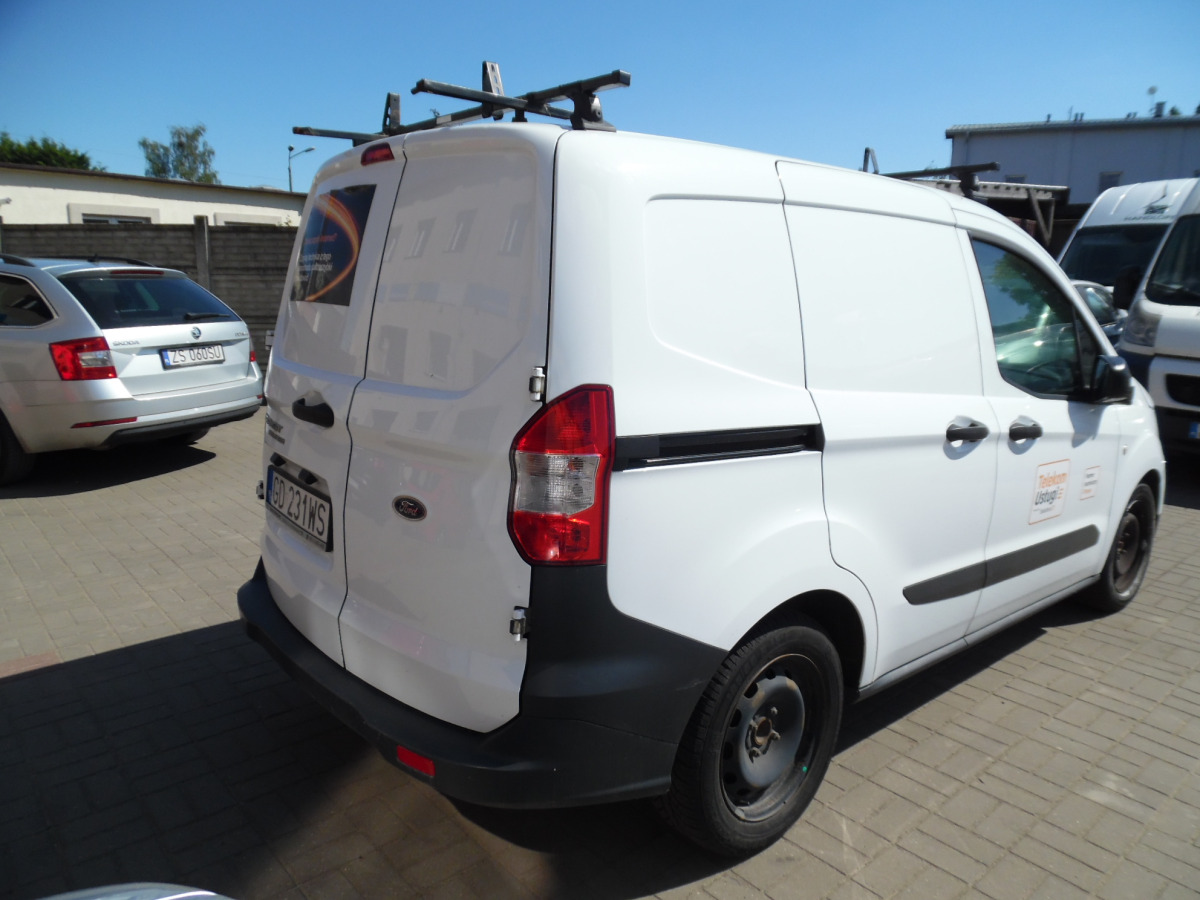 FORD TRANSIT COURIER FURGON BLASZAK - Fourgon utilitaire: photos 5 FORD TRANSIT COURIER FURGON BLASZAK - Fourgon utilitaire: photos 5