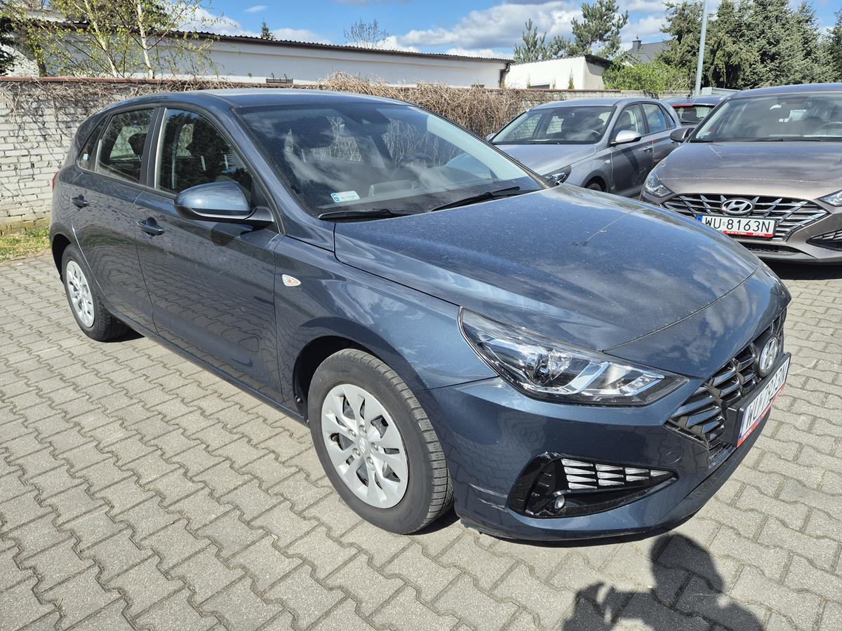 HYUNDAI I30 HATCHBACK - Voiture à hayon: photos 1 HYUNDAI I30 HATCHBACK - Voiture à hayon: photos 1