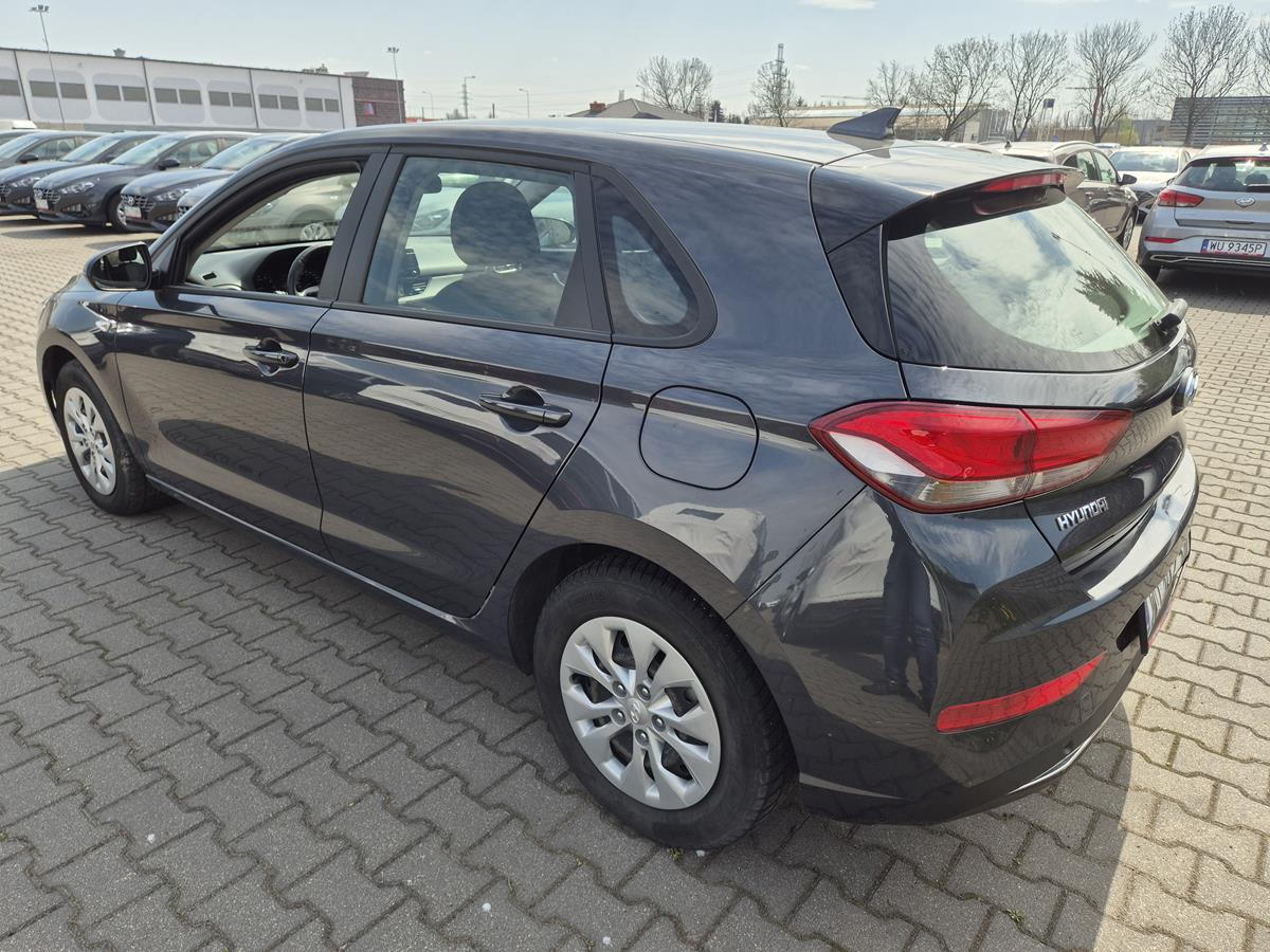 Voiture à hayon HYUNDAI I30 HATCHBACK: photos 6