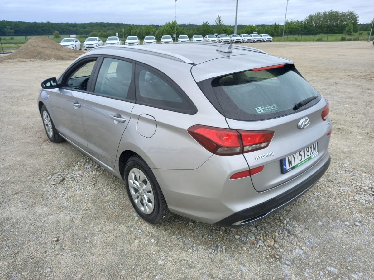 HYUNDAI I30 SUV - SUV: photos 4 HYUNDAI I30 SUV - SUV: photos 4