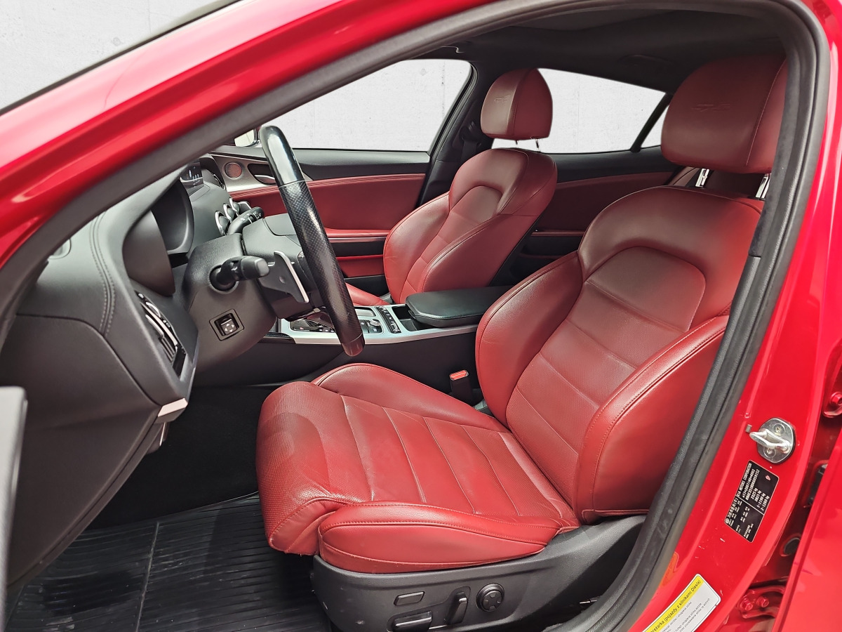 Voiture KIA STINGER LIFTBACK: photos 12