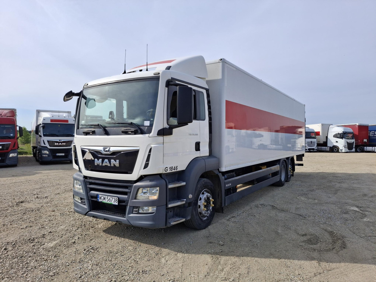 MAN TGS IZOTERMICZNY - Camion isothermique: photos 2 MAN TGS IZOTERMICZNY - Camion isothermique: photos 2