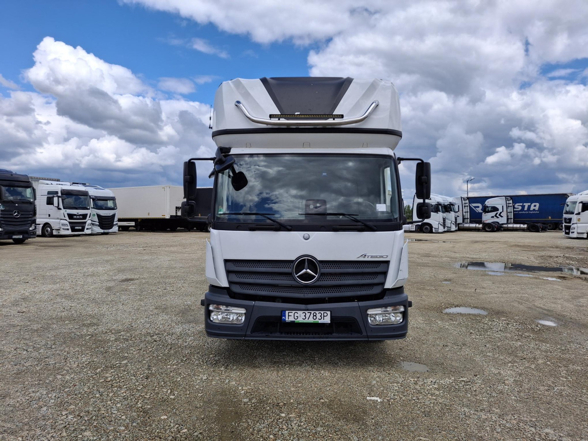 MERCEDES BENZ ATEGO KONTENER Z WINDĄ - Camion fourgon: photos 3 MERCEDES BENZ ATEGO KONTENER Z WINDĄ - Camion fourgon: photos 3