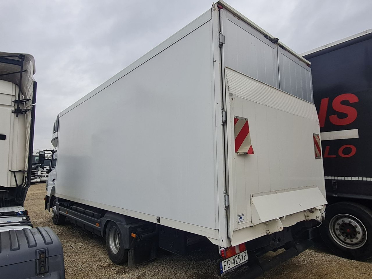 MERCEDES BENZ ATEGO KONTENER Z WINDĄ - Fourgon grand volume: photos 4 MERCEDES BENZ ATEGO KONTENER Z WINDĄ - Fourgon grand volume: photos 4