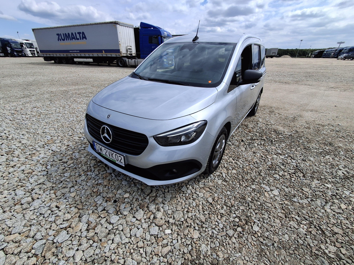 MERCEDES BENZ CITAN MINIVAN - Voiture: photos 3 MERCEDES BENZ CITAN MINIVAN - Voiture: photos 3