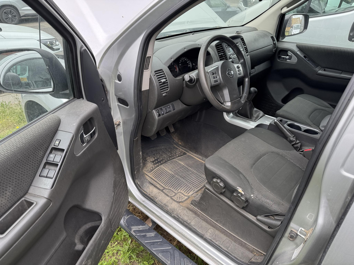 NISSAN NAVARA PICK-UP - Pick-up: photos 5 NISSAN NAVARA PICK-UP - Pick-up: photos 5
