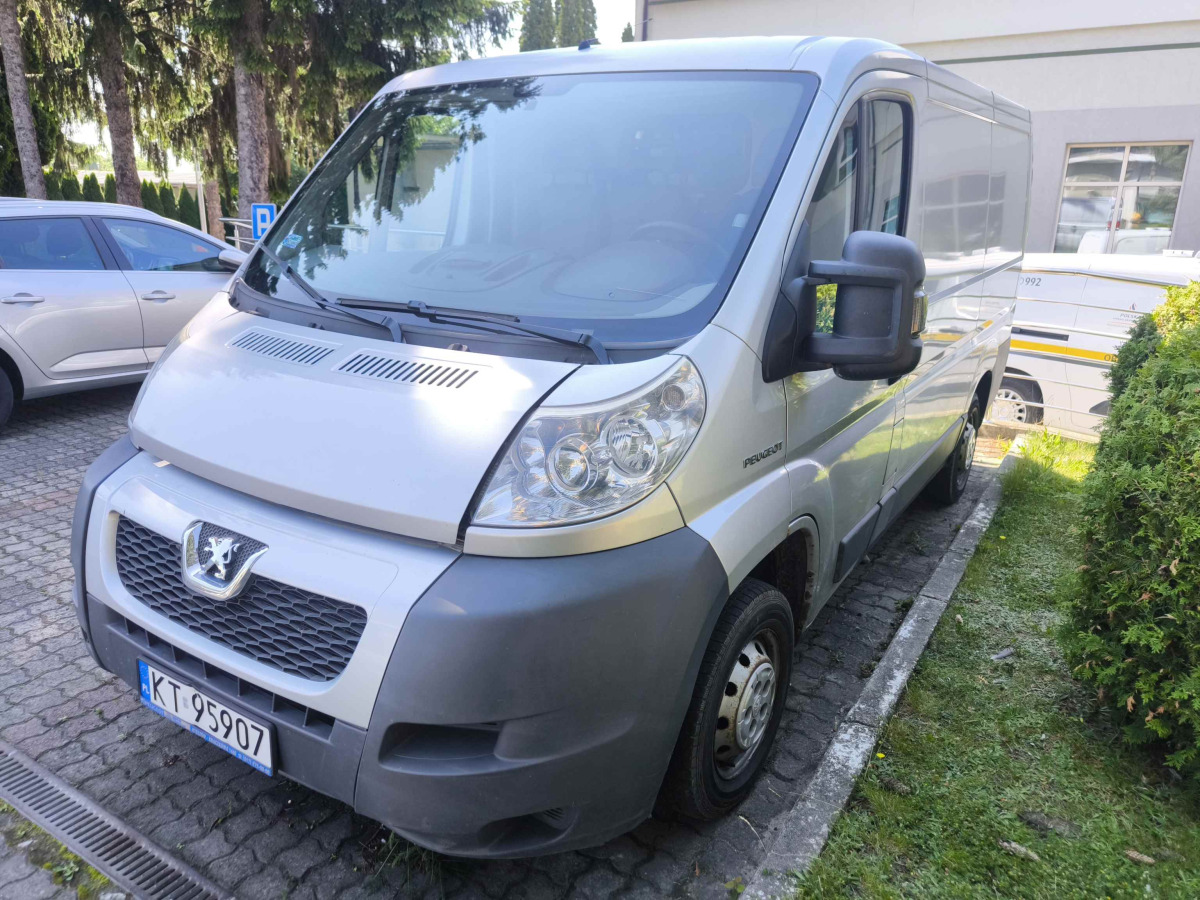 PEUGEOT BOXER FURGON BLASZAK - Fourgon utilitaire: photos 2 PEUGEOT BOXER FURGON BLASZAK - Fourgon utilitaire: photos 2