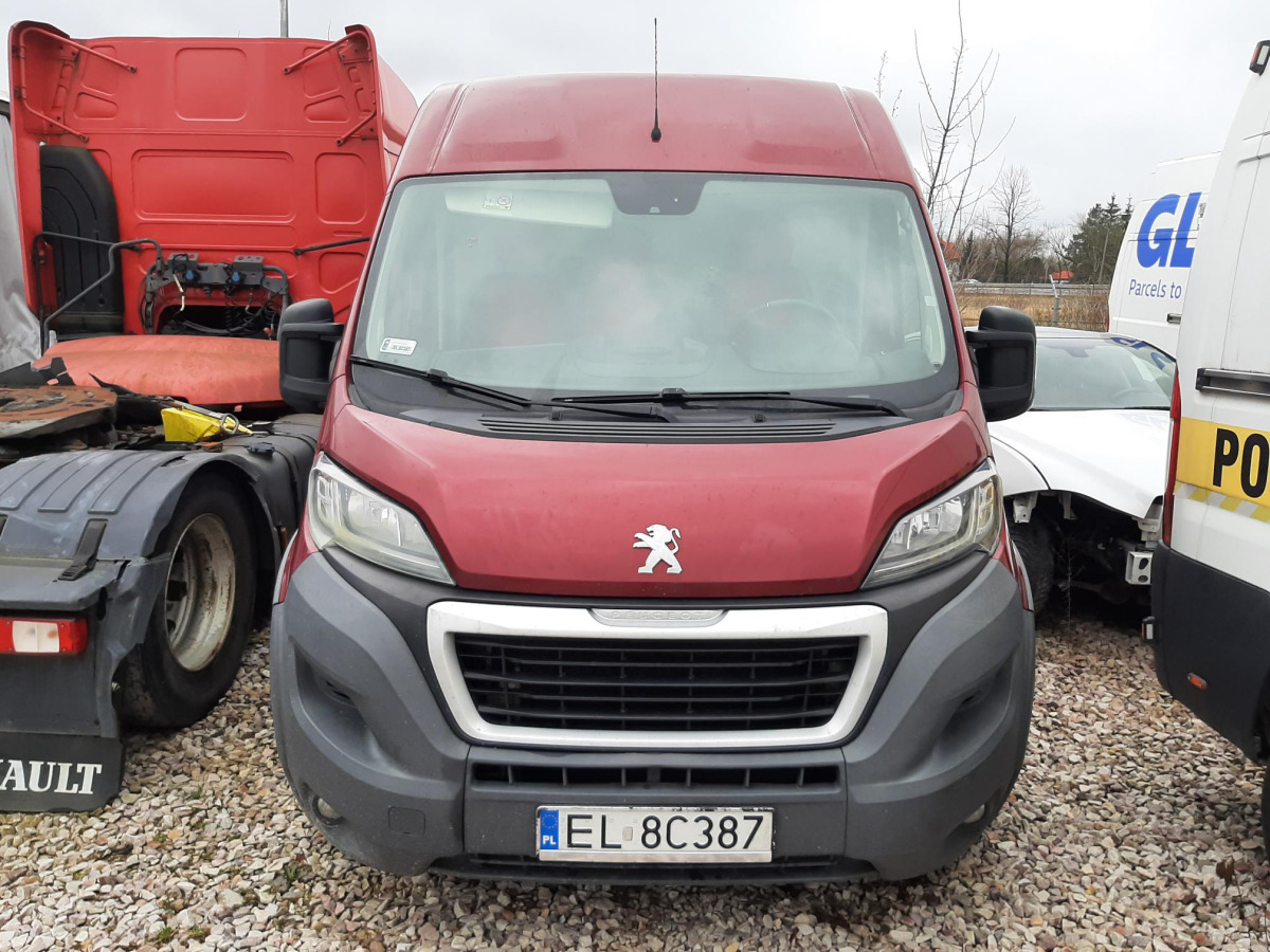 PEUGEOT BOXER FURGON BLASZAK - Fourgon utilitaire: photos 3 PEUGEOT BOXER FURGON BLASZAK - Fourgon utilitaire: photos 3