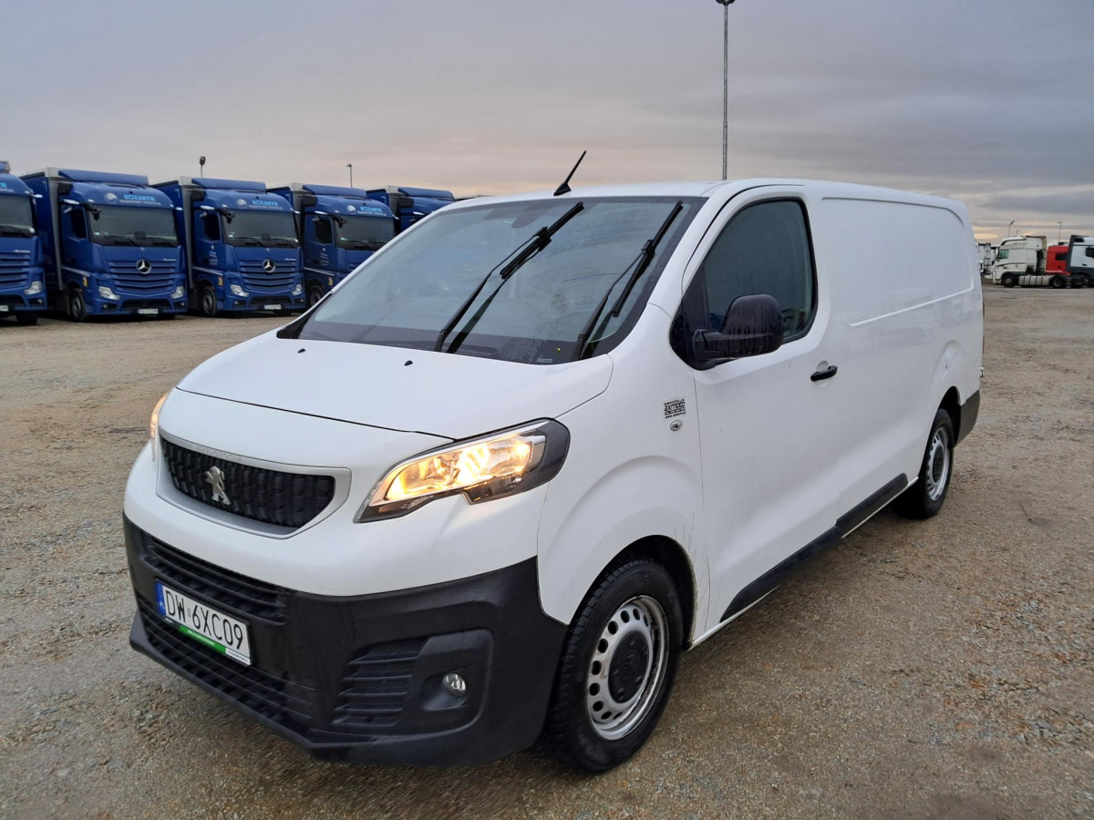 PEUGEOT EXPERT FURGON BLASZAK - Fourgon utilitaire: photos 2 PEUGEOT EXPERT FURGON BLASZAK - Fourgon utilitaire: photos 2