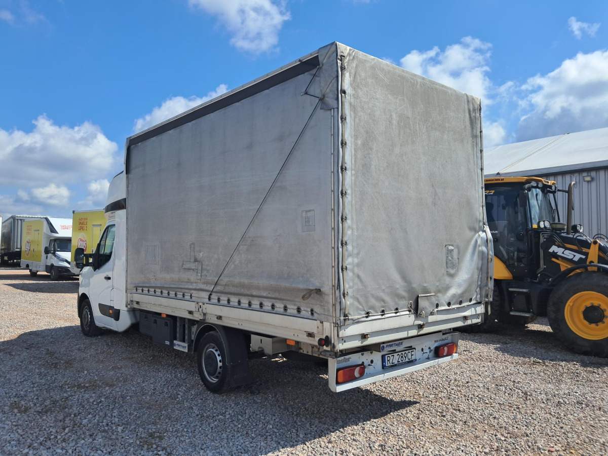 RENAULT Master PLANDEKA - Utilitaire plateau baché: photos 4 RENAULT Master PLANDEKA - Utilitaire plateau baché: photos 4