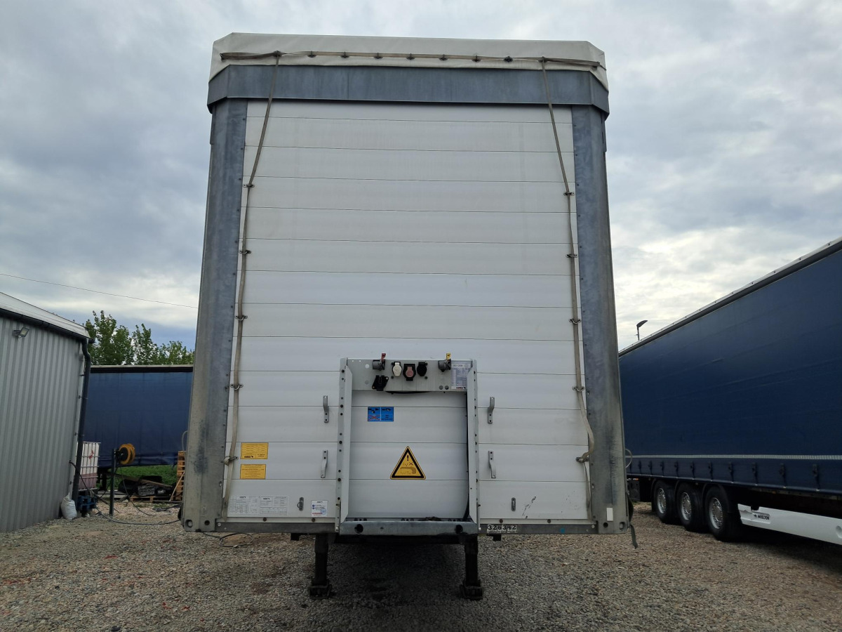 SCHMITZ CARGOBULL SCB S3T PLANDEKA/FIRANA - Remorque rideaux coulissants: photos 3 SCHMITZ CARGOBULL SCB S3T PLANDEKA/FIRANA - Remorque rideaux coulissants: photos 3