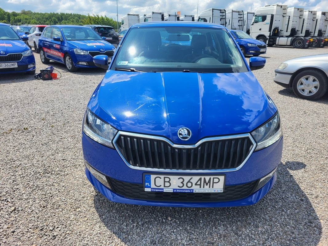 SKODA FABIA HATCHBACK - Voiture à hayon: photos 2 SKODA FABIA HATCHBACK - Voiture à hayon: photos 2