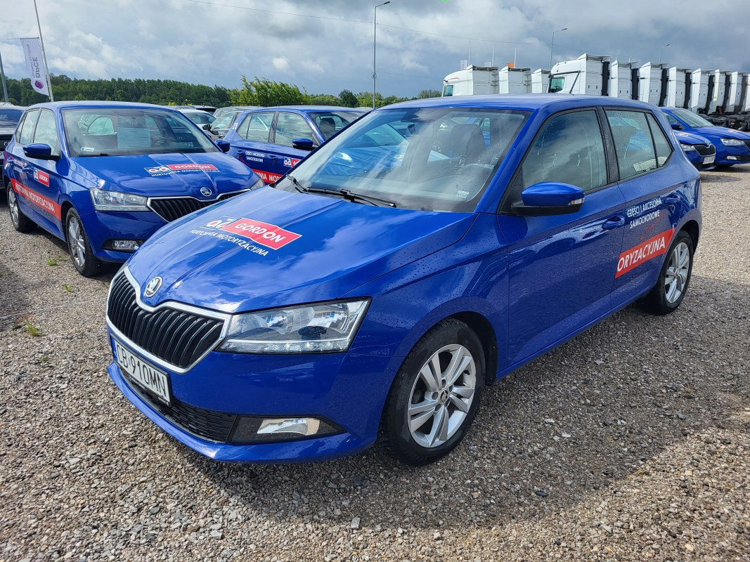 SKODA FABIA HATCHBACK - Voiture à hayon: photos 2 SKODA FABIA HATCHBACK - Voiture à hayon: photos 2