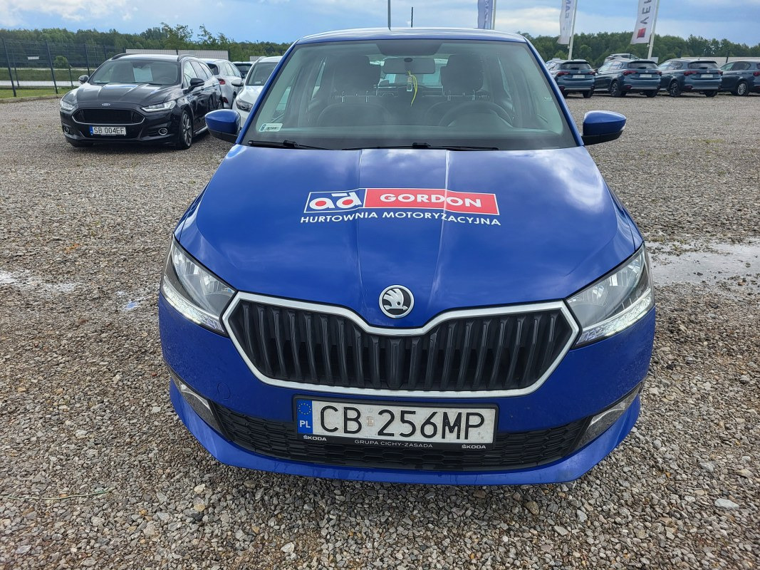 SKODA FABIA HATCHBACK - Voiture à hayon: photos 2 SKODA FABIA HATCHBACK - Voiture à hayon: photos 2