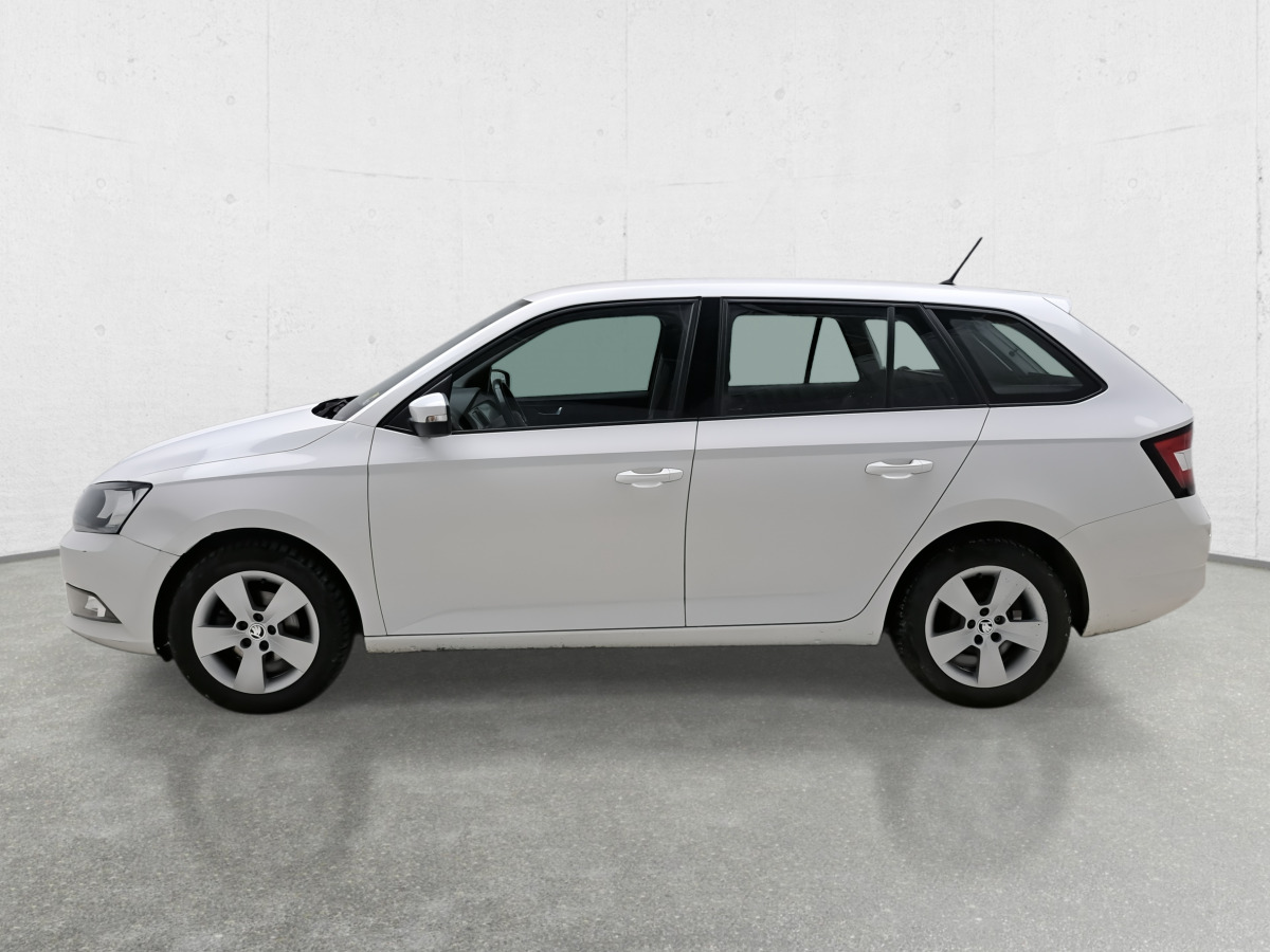 SKODA FABIA KOMBI - Voiture: photos 5 SKODA FABIA KOMBI - Voiture: photos 5