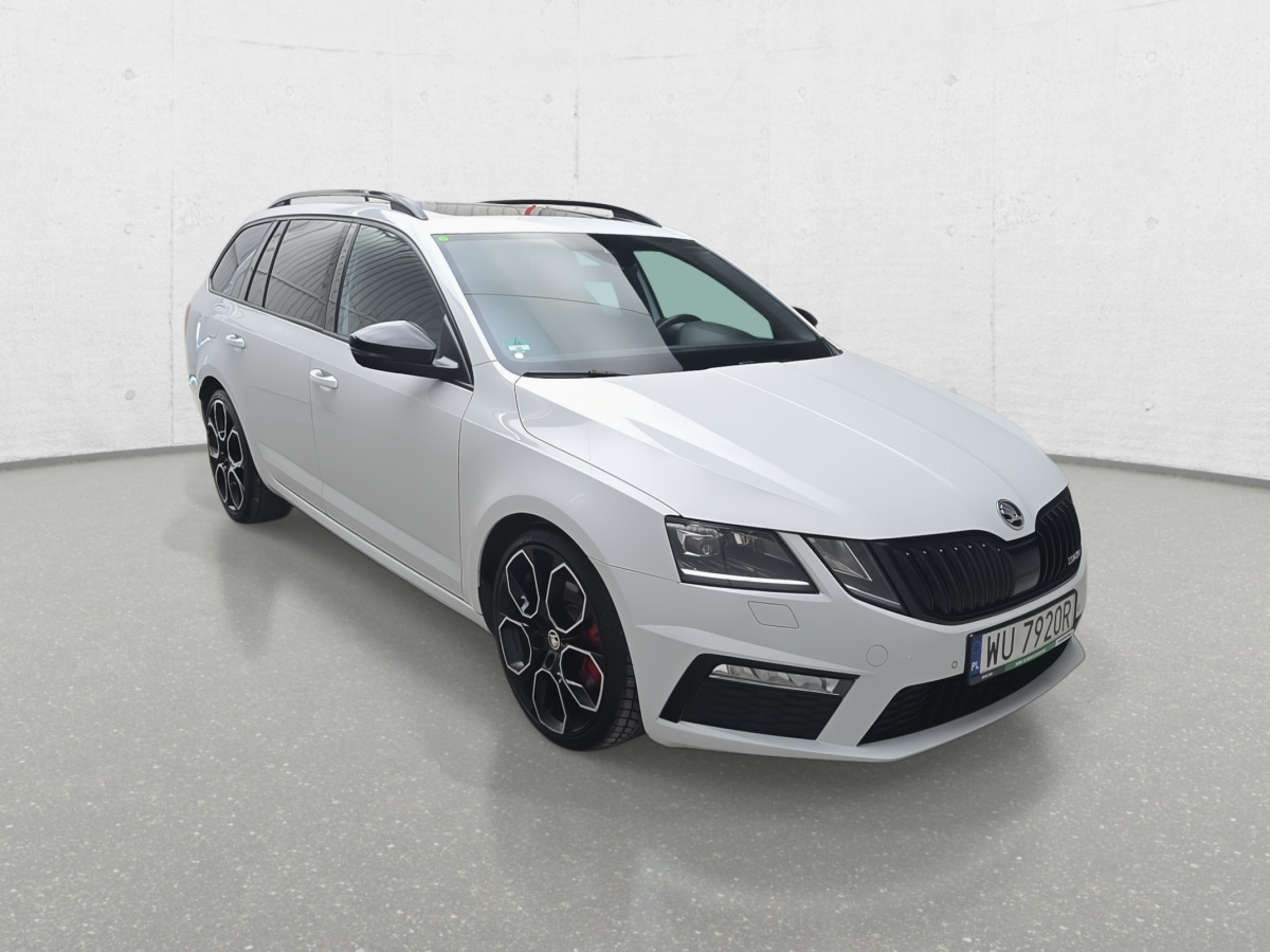 SKODA OCTAVIA KOMBI - Voiture: photos 1 SKODA OCTAVIA KOMBI - Voiture: photos 1