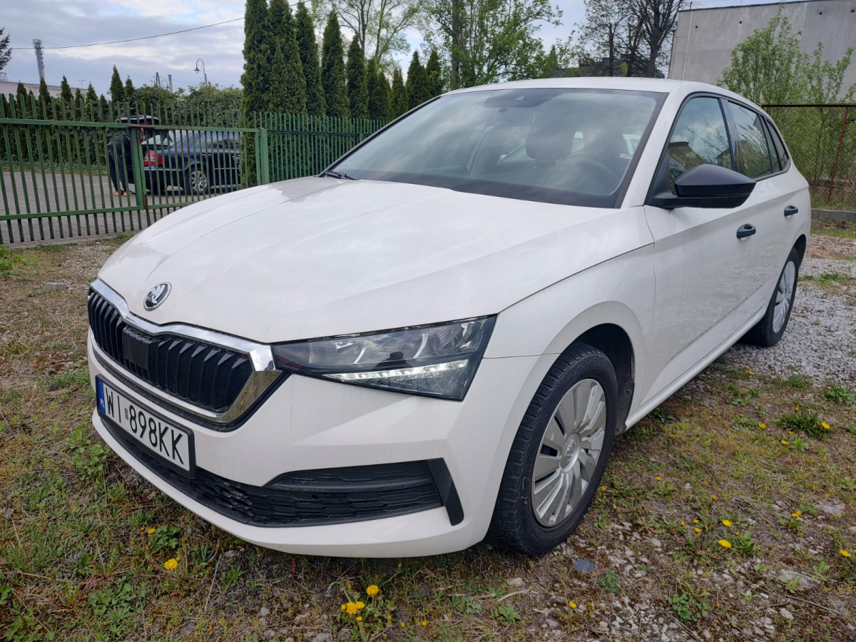 SKODA SCALA HATCHBACK - Voiture: photos 3 SKODA SCALA HATCHBACK - Voiture: photos 3