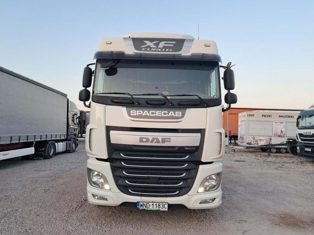 DAF XF 460 FT CIĄGNIK SIODŁOWY - Tracteur routier: photos 3 DAF XF 460 FT CIĄGNIK SIODŁOWY - Tracteur routier: photos 3
