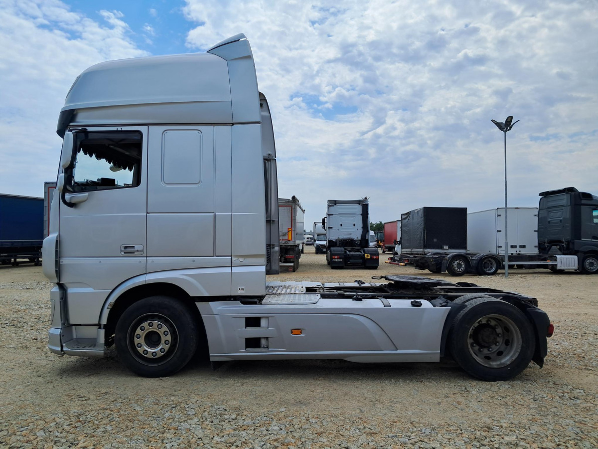 Tracteur routier DAF XF 510 CIĄGNIK SIODŁOWY: photos 8