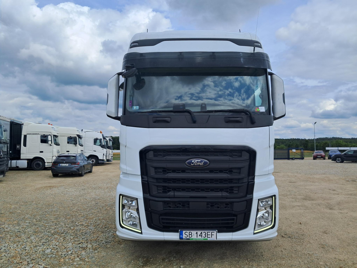 FORD F-MAX CIĄGNIK SIODŁOWY - Tracteur routier: photos 3 FORD F-MAX CIĄGNIK SIODŁOWY - Tracteur routier: photos 3