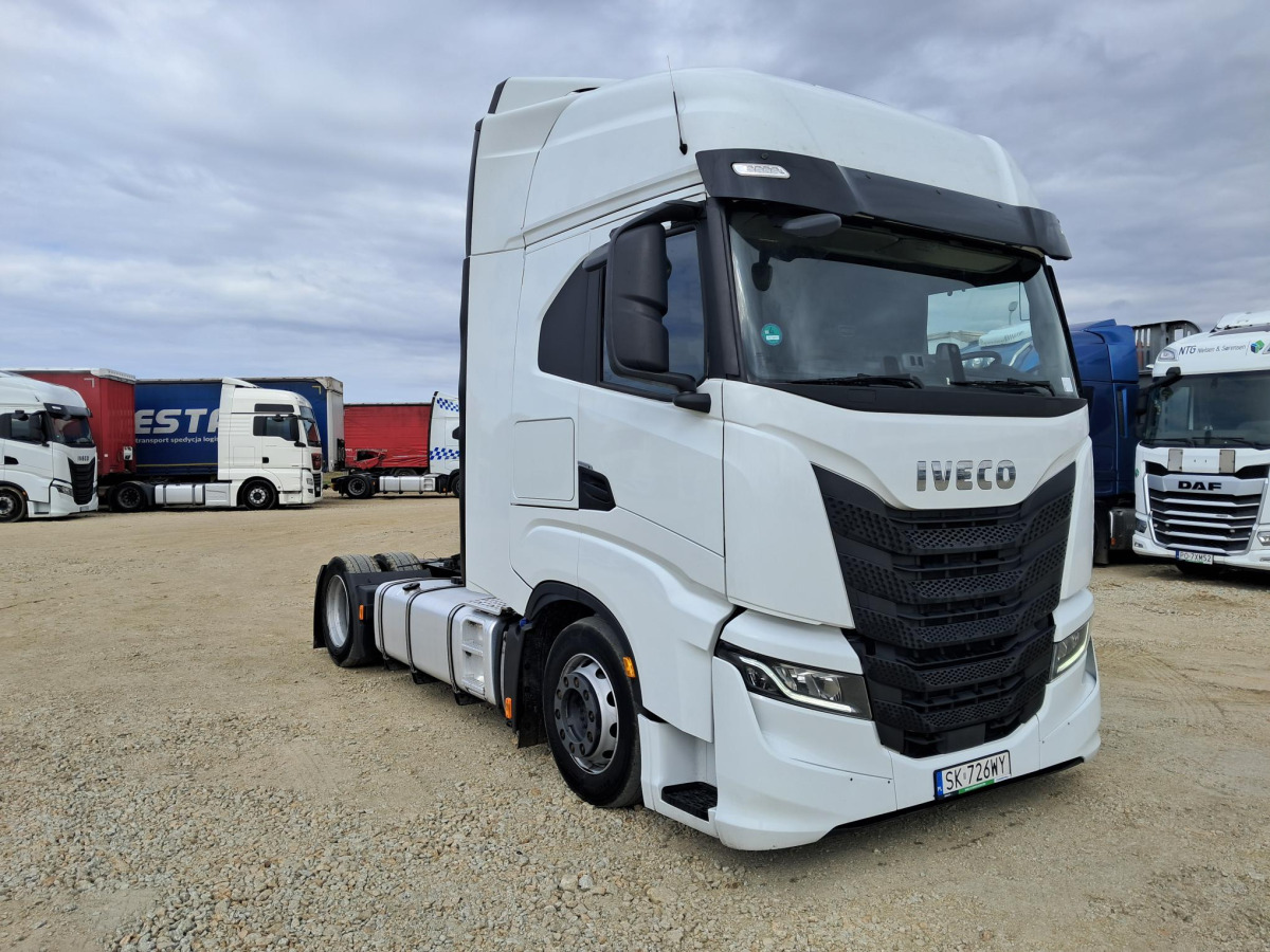 IVECO AS440ST/FP LT CIĄGNIK SIODŁOWY - Tracteur routier: photos 1 IVECO AS440ST/FP LT CIĄGNIK SIODŁOWY - Tracteur routier: photos 1