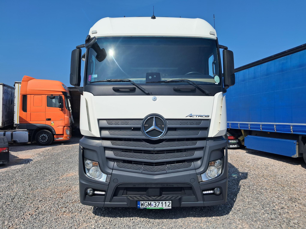 MERCEDES BENZ ACTROS CIĄGNIK SIODŁOWY - Tracteur routier: photos 3 MERCEDES BENZ ACTROS CIĄGNIK SIODŁOWY - Tracteur routier: photos 3
