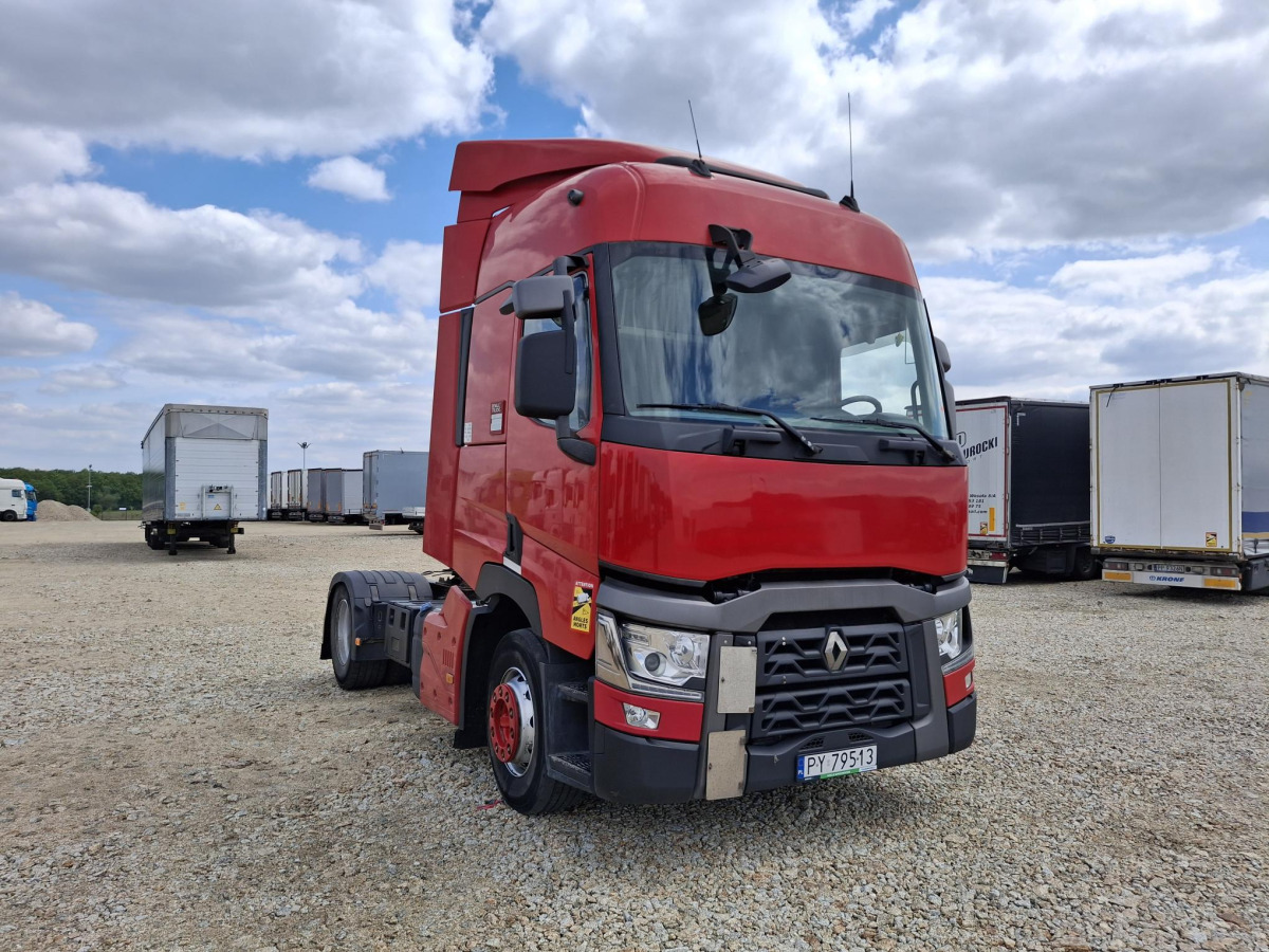 RENAULT T CIĄGNIK SIODŁOWY - Tracteur routier: photos 1 RENAULT T CIĄGNIK SIODŁOWY - Tracteur routier: photos 1