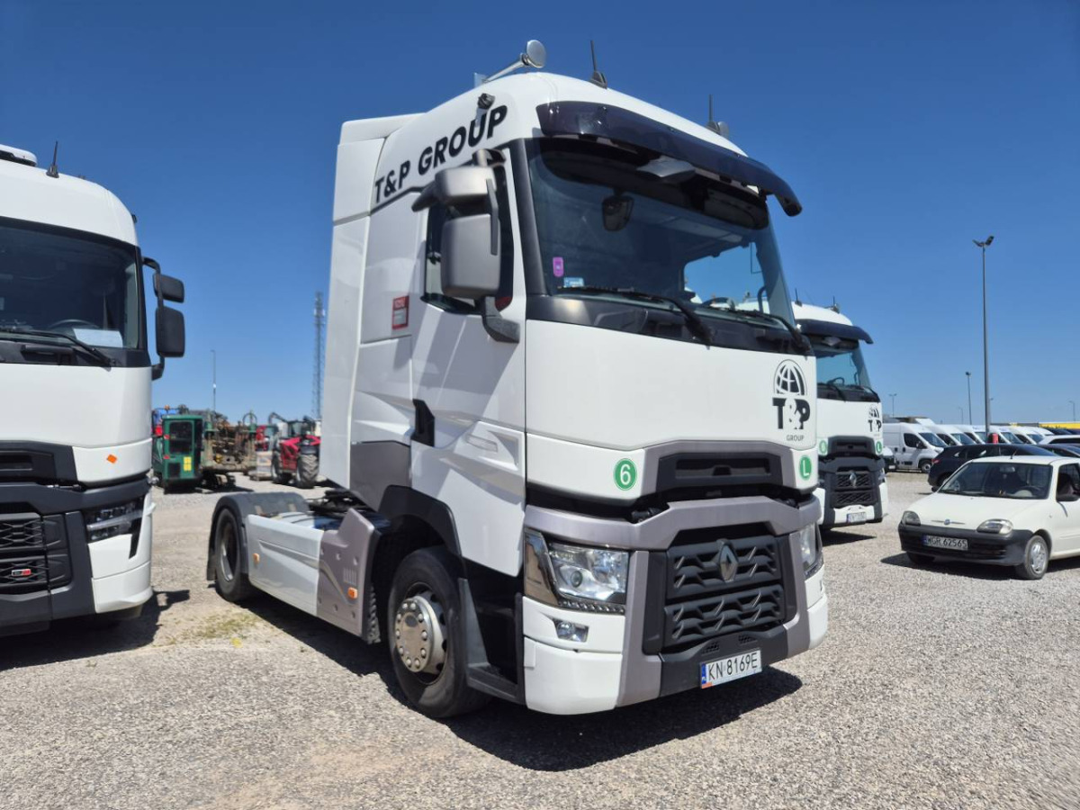 RENAULT T CIĄGNIK SIODŁOWY - Tracteur routier: photos 1 RENAULT T CIĄGNIK SIODŁOWY - Tracteur routier: photos 1