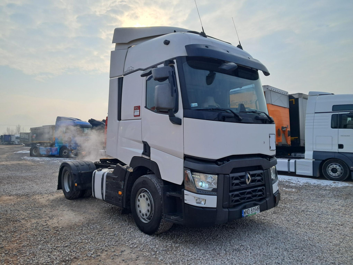 RENAULT T CIĄGNIK SIODŁOWY - Tracteur routier: photos 1 RENAULT T CIĄGNIK SIODŁOWY - Tracteur routier: photos 1