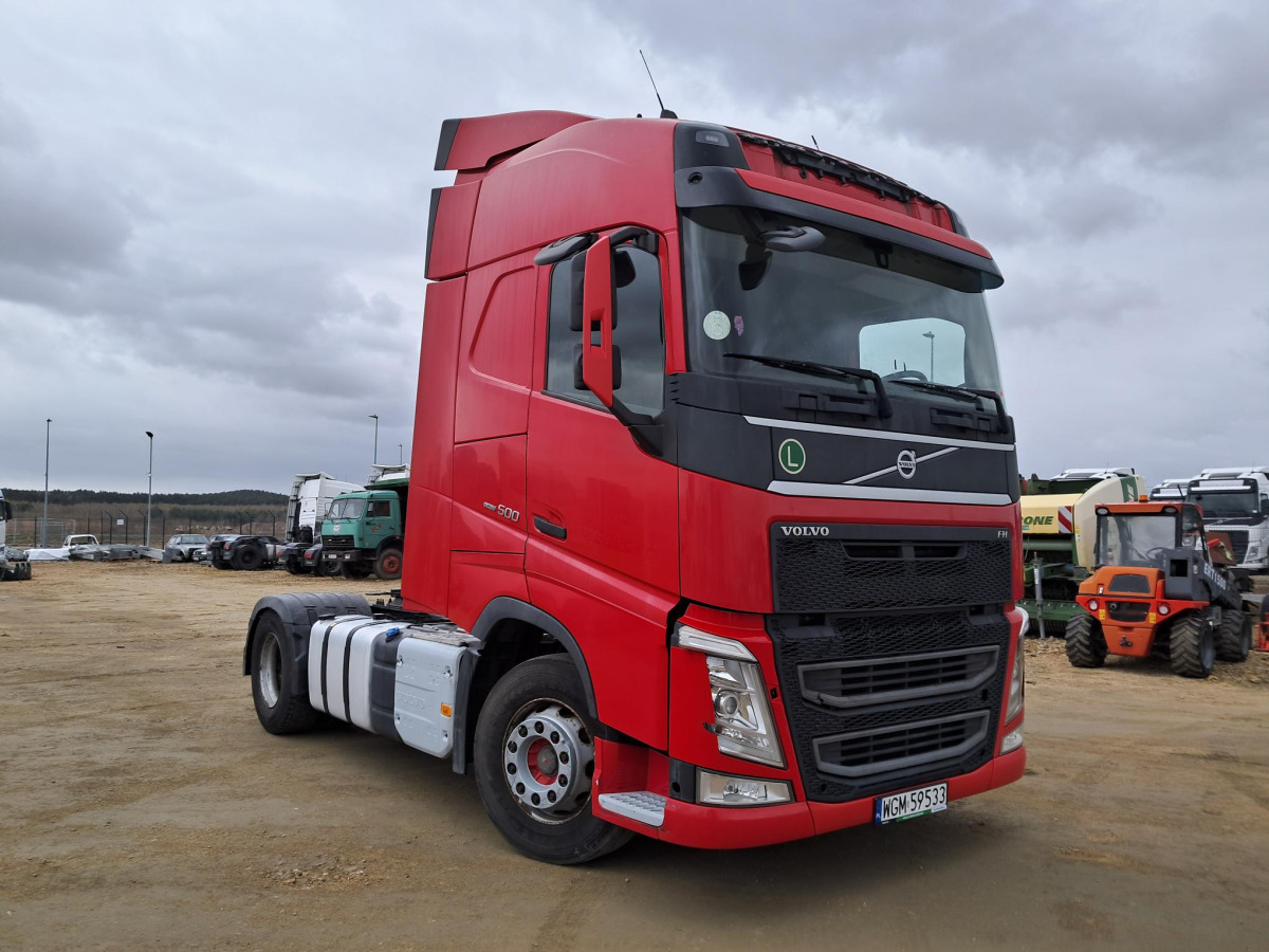 VOLVO FH CIĄGNIK SIODŁOWY - Tracteur routier: photos 1 VOLVO FH CIĄGNIK SIODŁOWY - Tracteur routier: photos 1
