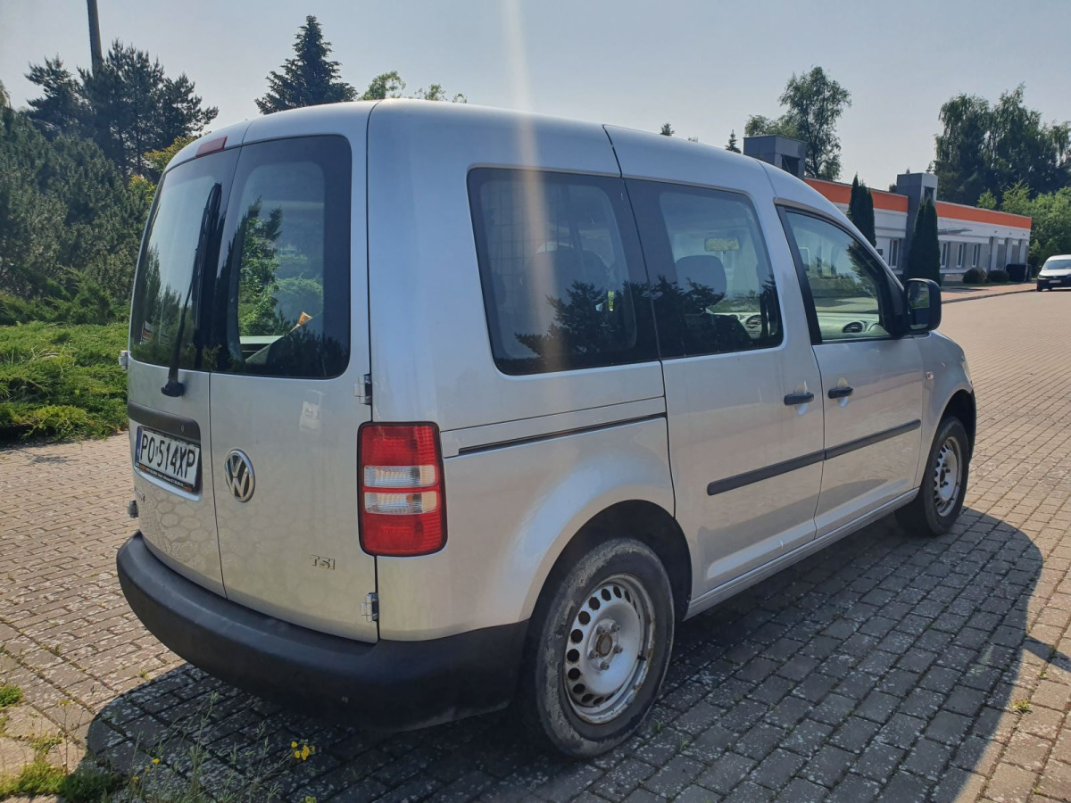 VOLKSWAGEN CADDY MINIVAN - Voiture: photos 5 VOLKSWAGEN CADDY MINIVAN - Voiture: photos 5