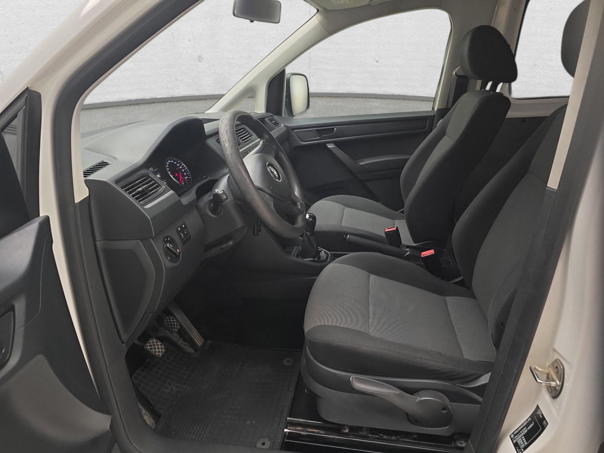 Voiture VOLKSWAGEN CADDY VAN: photos 12