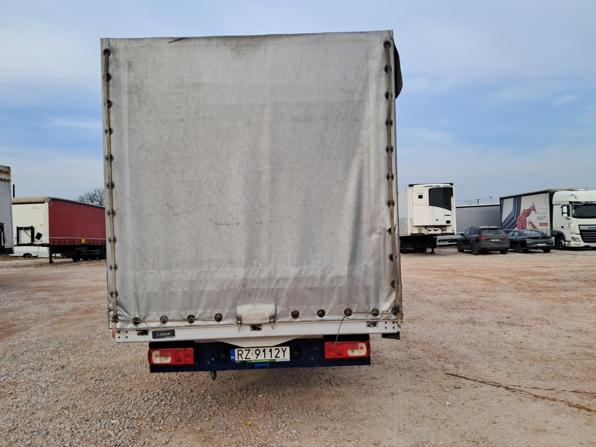VOLKSWAGEN CRAFTER PLANDEKA - Utilitaire plateau baché: photos 4 VOLKSWAGEN CRAFTER PLANDEKA - Utilitaire plateau baché: photos 4