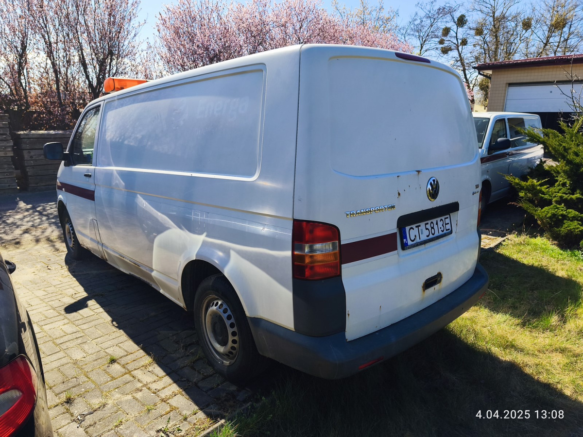 VOLKSWAGEN TRANSPORTER FURGON BLASZAK - Fourgon utilitaire: photos 4 VOLKSWAGEN TRANSPORTER FURGON BLASZAK - Fourgon utilitaire: photos 4