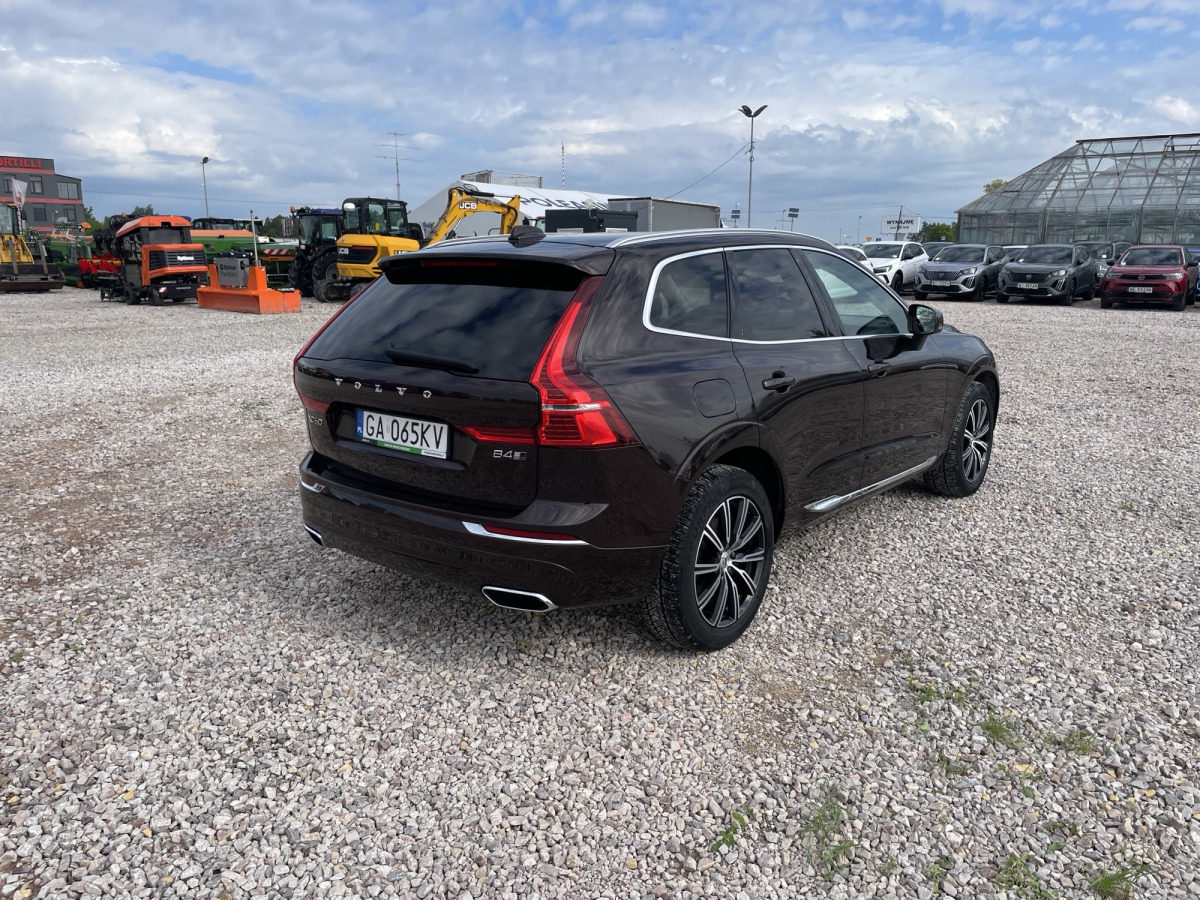 VOLVO XC-60 SUV - SUV: photos 4 VOLVO XC-60 SUV - SUV: photos 4