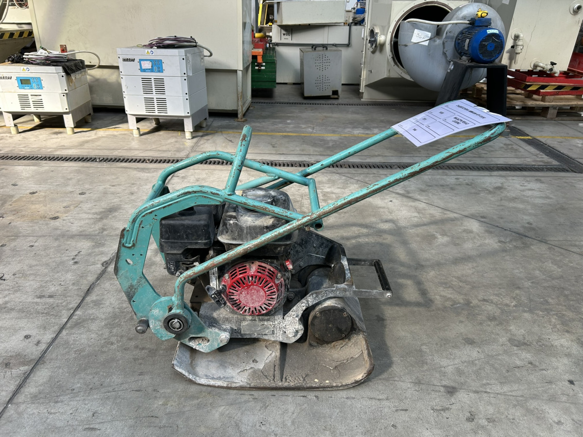 Zagęszczarka AMMANN APF 20/50 - 2019 - 500mm - 20kN - Honda GX160 - Plaque vibrante: photos 4 Zagęszczarka AMMANN APF 20/50 - 2019 - 500mm - 20kN - Honda GX160 - Plaque vibrante: photos 4