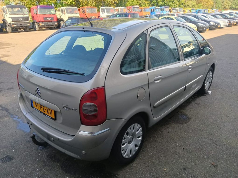 Citroën Xsara Picasso 1.8i - 16V , Airco - Voiture: photos 3 Citroën Xsara Picasso 1.8i - 16V , Airco - Voiture: photos 3