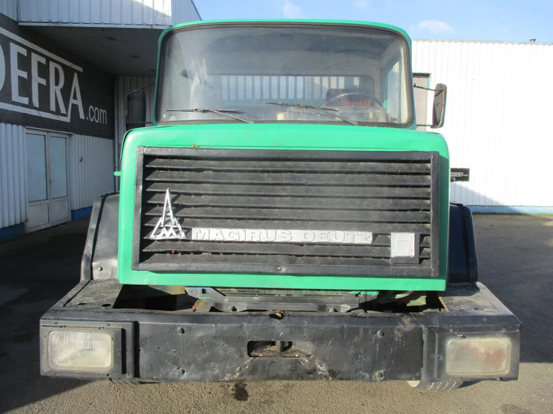 Camion benne Iveco Magirus deutz 260-26, 6x4 , 6 Cylinder water cooled , 3 way tipper , Spring suspension: photos 9
