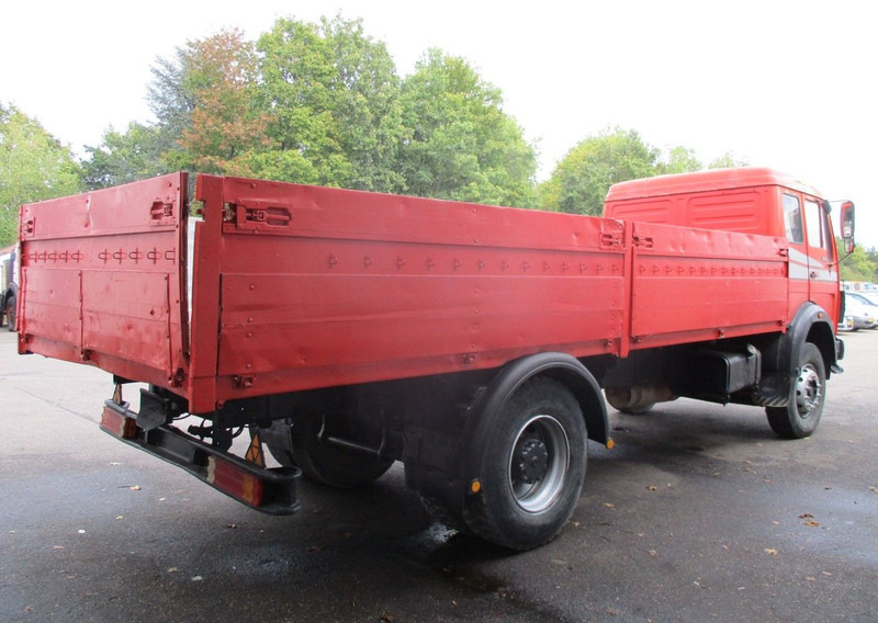 Mercedes-Benz 1626 , V8 , ZF Manual , spring suspension - Camion plateau: photos 3 Mercedes-Benz 1626 , V8 , ZF Manual , spring suspension - Camion plateau: photos 3