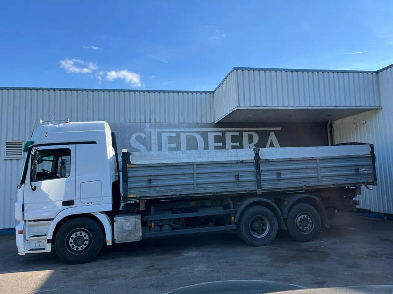 Mercedes-Benz Actros 2544 , MP2 -MP3 , 6x2 , 3 Way Tipper - Camion benne: photos 2 Mercedes-Benz Actros 2544 , MP2 -MP3 , 6x2 , 3 Way Tipper - Camion benne: photos 2