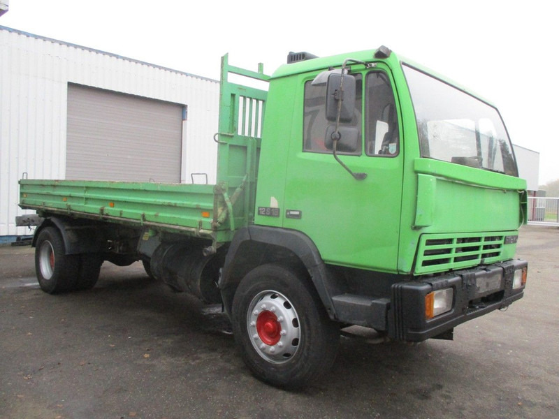 Steyr 17S18 , Manual , 2 way tipper , Euro 2, Spring suspension - Camion benne: photos 4 Steyr 17S18 , Manual , 2 way tipper , Euro 2, Spring suspension - Camion benne: photos 4