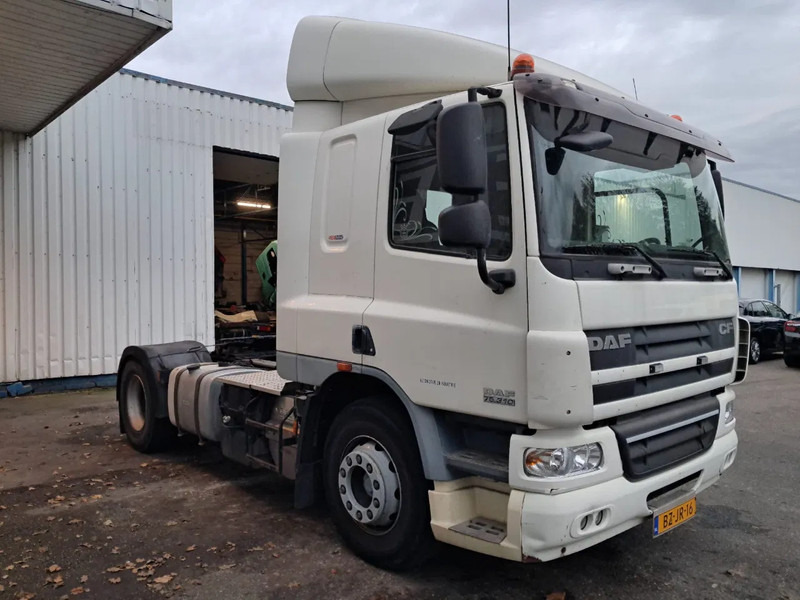 DAF CF 75- 310 , ZF Manual , Euro 5 , Dutch Truck , Airco - Tracteur routier: photos 3 DAF CF 75- 310 , ZF Manual , Euro 5 , Dutch Truck , Airco - Tracteur routier: photos 3